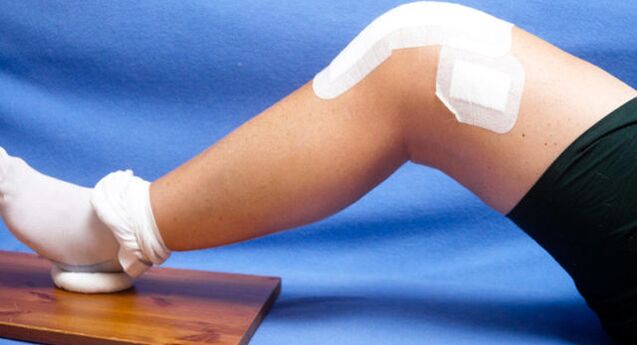 use of a therapeutic patch for osteoarthritis of the knee joint